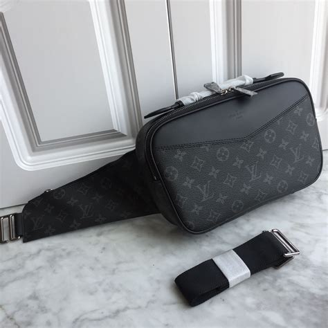 bague homme louis vuitton|louis vuiton man bag.